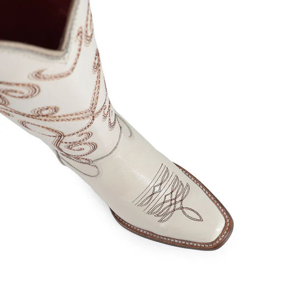 Bota vaquera para dama de piel modelo Maddame