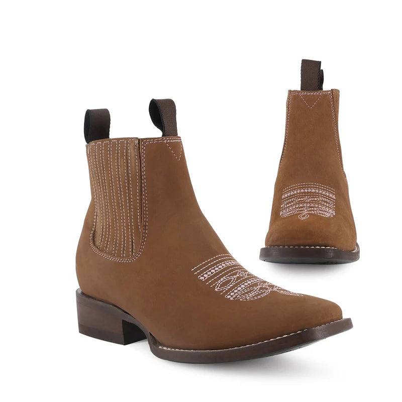 Botin para dama de piel horma Bulldog