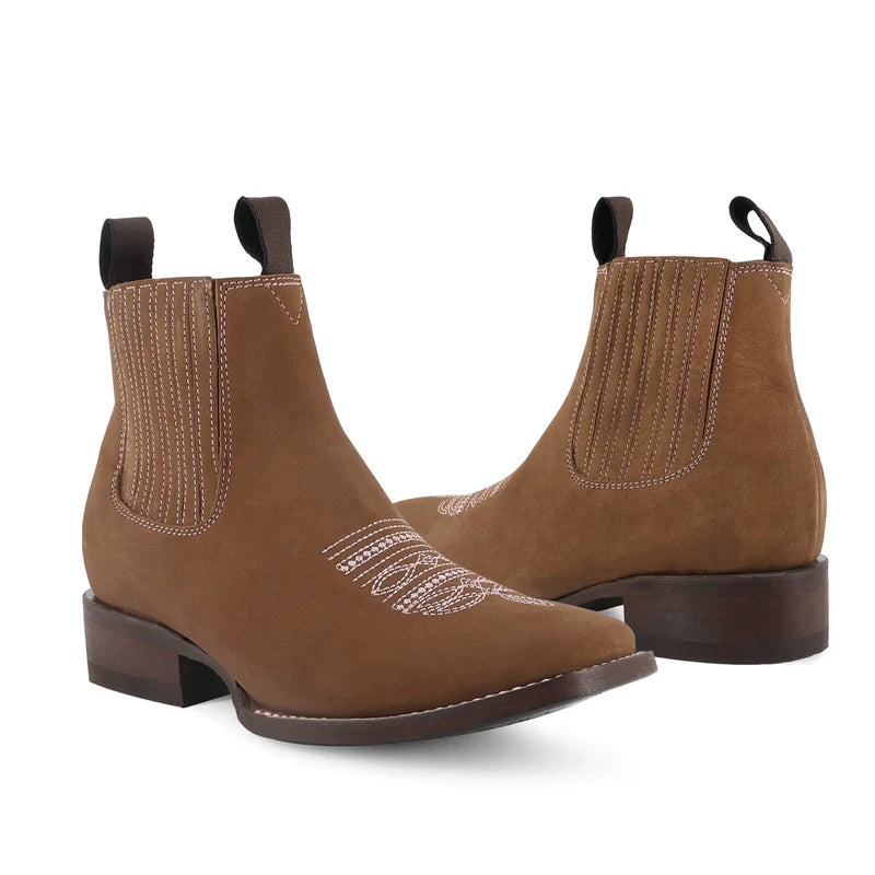 Botin para dama de piel horma Bulldog